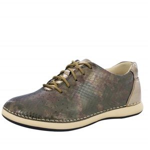 Alegria Essence Gold Sneakers, Size 9US/39
